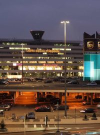 Logistické centrum na letišti u německého Kolína nad Rýnem