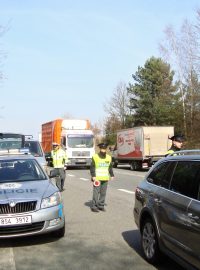 I/3 je po dálnici D1 nejrušnější komunikací na Benešovsku. Proto se na ní policisté zaměřují