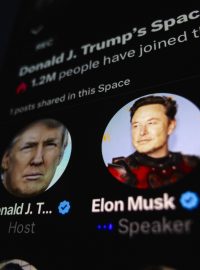 Elon Musk zpovídal online Donalda Trumpa