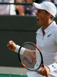 Vasek Pospisil se postavímu Andymu Murraymu