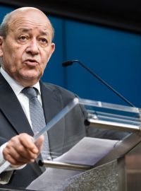 Francouzský ministr obrany Jean-Yves Le Drian