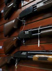 Obchod se zbraněmi ve městě El Cajon v Kalifornii