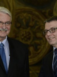 Šéf polské diplomacie Witold Waszczykowski a ministr zahraničních věcí Lubomír Zaorálek