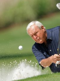 Golfista Arnold Palmer na archivním snímku