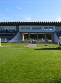 Všesportovní stadion v královéhradeckých Malšovicích má za sebou stavební úpravy i kolaudaci