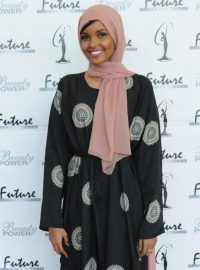 Muslimka uspěla v soutěži Miss Minnesota. Do finále se dostala i s hidžábem a burkinami