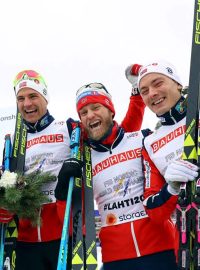 Norové znovu kralovali štafetovému závodu. Zleva Didrik Toenseth, Niklas Dyrhaug, Martin Johnsrud Sundby a Finn Haagen Krogh