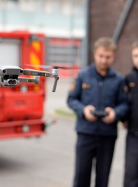 Pardubičtí krajští hasiči mají na ovládání dronu vyškoleno několik pilotů