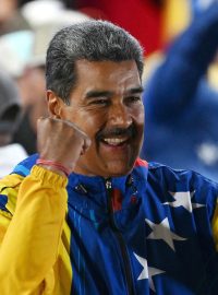 Podle ústřední volební komise venezuelské volby hlavy státu opět vyhrál prezident Nicolás Maduro