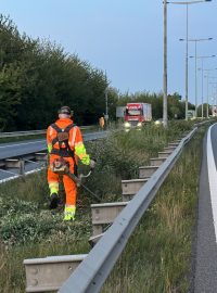 Dálnice je třeba udržovat v zimě i v létě