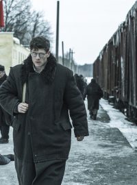 Film Pan Jones natočila Agnieszka Hollandová, roli novináře Garetha Jonese hrál James Norton