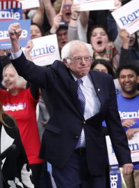 Bernie Sanders v Iowě potvrdil roli favorita.