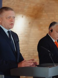 Zleva premiér Slovenska Robert Fico a Maďarska Viktor Orbán