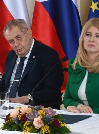 Miloš Zeman a Zuzana Čaputová na Štrbském plese na Slovensku