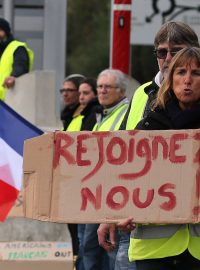 Protesty žlutých vest ve Francii