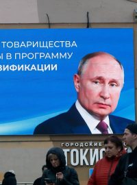 Prezidentské volby v Rusku, billboard Vladimira Putina v Petrohradu