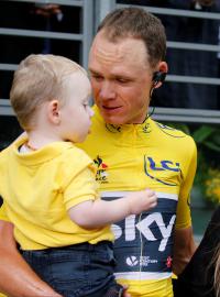 Chris Froome s rodinou po závěrečné etapě