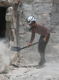 Bílé přilby, oficiálním názvem Syrská civilní obrana je dobrovolnická organizace civilní obrany.