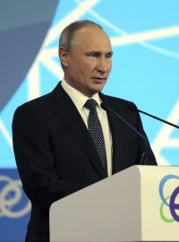 Ruský prezident Vladimir Putin na energetickém fóru v Moskvě