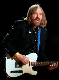 Americký rockový kytarista a zpěvák Tom Petty.