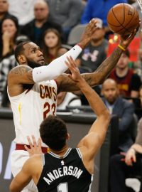 LeBron James překonal hranici 30 tisíc bodů