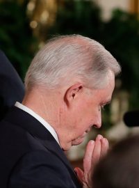 Americký prezident Donald Trump a ministr spravedlnosti Jeff Sessions.