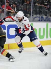 Michal Kempný (vpravo) při druhém zápase finále NHL