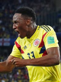 Yerry Mina (vlevo) zažil úspěšné mistrovství světa