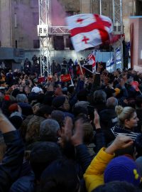 Gruzínská opozice protestuje proti výsledkům prezidentských voleb