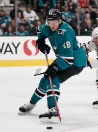 Tomáš Hertl proti Chicagu