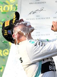 „Určitě to byl můj nejlepší závod v životě,“ zářil Valtteri Bottas po čtvrtém vítězství v kariéře