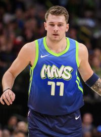 Luka Dončič v utkání Dallasu proti New Orleans