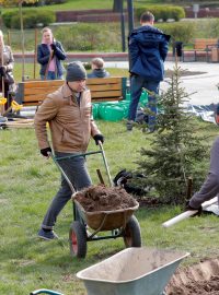 V Bělorusku se i v době šíření koronaviru pracuje na sobotních dobrovolnických brigádách