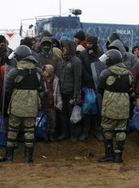 Migranti na hranici Běloruska s Polskem