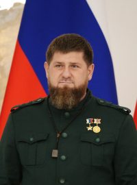 Čečenský vůdce Ramzan Kadyrov na inauguračním ceremoniálu v Grozném