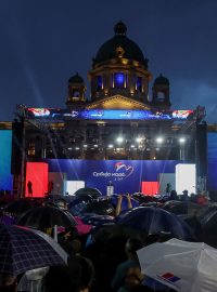 Demonstrace na podporu srbského prezidenta