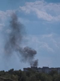Ukrajina v noci na čtvrtek zničila ruský systém protivzdušné obrany nedaleko města Jevpatorija na západě Ruskem anektovaného Krymského poloostrova