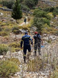 Na řeckém ostrově Symi nalezli tělo britského moderátora Michaela Mosleyho