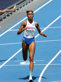 Lurdes Gloria Manuel s přehledem postoupila do semifinále běhu na 400 metrů