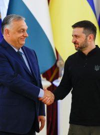 Maďarský premiér Viktor Orbán se v Kyjevě setkal s ukrajinským prezidentem Volodymyrem Zelenským