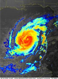 Satelitní pohled na hurikán Milton 8. října 2024 v 8 hodin ráno
