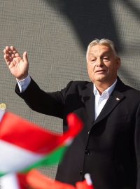 Maďarský premiér Viktor Orbán ve středu při příležitosti 68. výročí protikomunistického povstání vyzval Maďary, aby čelili Bruselu tak, jako v roce 1956 čelili Sovětské armádě