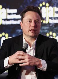 Elon Musk v Krakově na konferenci Evropského židovského sdružení (22. ledna 2024)