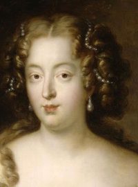 Louisa de La Vallière, „drobná fialka skrývající se v trávě“.