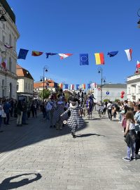 Cirkusový soubor a jeho entrée