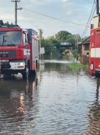 Liberečtí hasiči evakuovali některé obyvatele Píšečné a Dobranova
