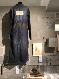 Exponáty představené na výstavě Memorialu často předali sami bývalí vězni gulagu nebo jejich příbuzní