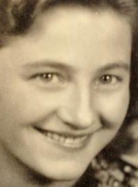 Julie Hrušková odešla po únoru 1948 do Rakouska. Nechala se ale přemluvit a vrátila se do Československa, aby proti režimu něco udělala. Zaplatila za to mnoha lety ve vězení