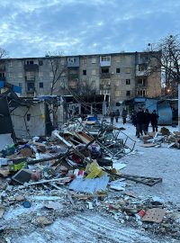 Rusko rakety zasáhly tržnici a okolní domy
