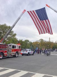 Průvod ve Washingtonu oslavil Den válečných veteránů